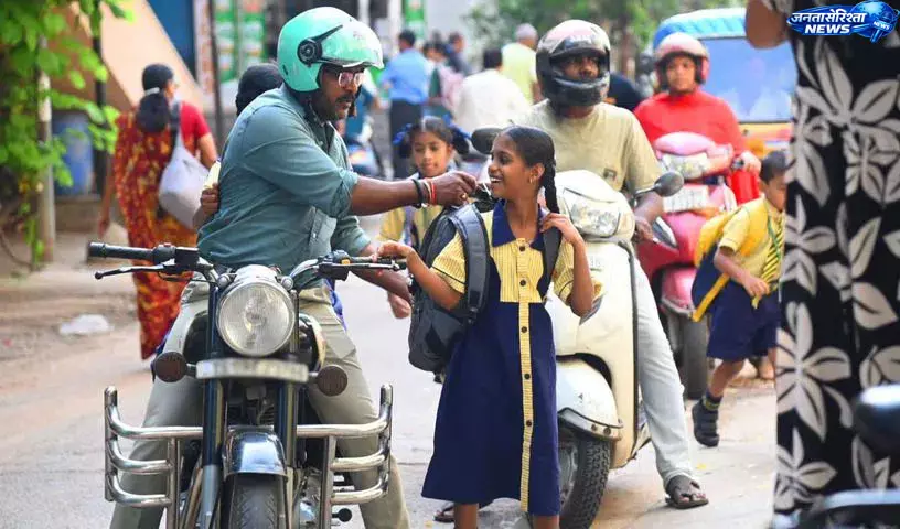 Hyderabad : गर्मी की छुट्टियों के बाद राज्य में स्कूल खुले, उपस्थिति रही कम Hyderabad : गर्मी की छुट्टियों के बाद राज्य में स्कूल खुले, उपस्थिति रही कम