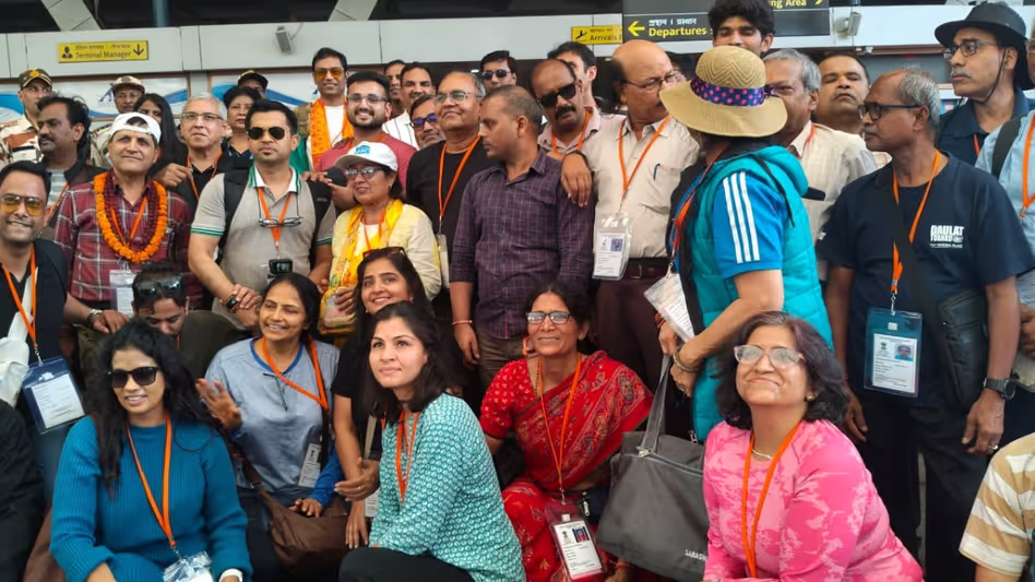 बागडोगरा में स्वागत के साथ शुरू हुई कैलाश मानसरोवर यात्रा 2026 की तैयारी बागडोगरा में स्वागत के साथ शुरू हुई कैलाश मानसरोवर यात्रा 2026 की तैयारी