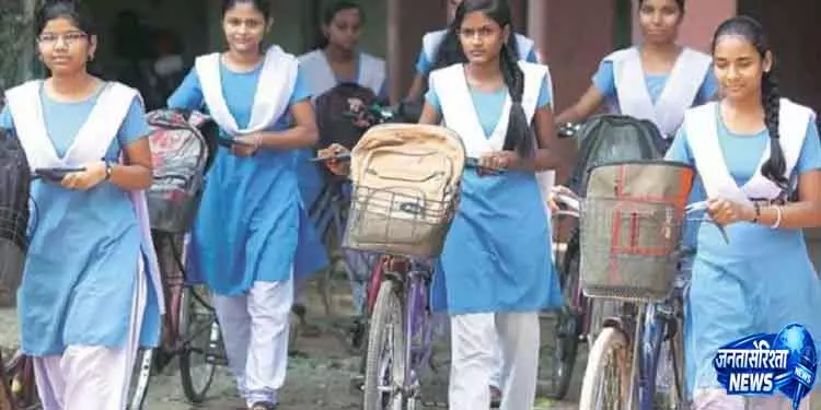 Odisha में 18 जून से स्कूल खुलेंगे Odisha में 18 जून से स्कूल खुलेंगे