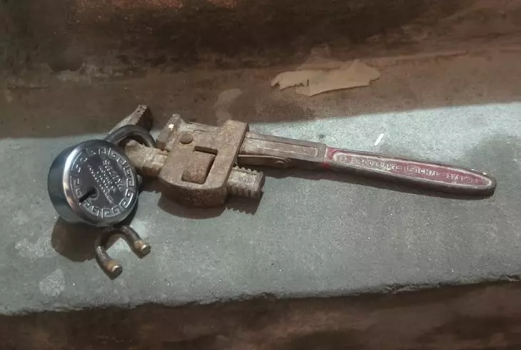 Panipat: होंडा मैनेजर के घर चोरी का मामला, पुलिस जांच में जुटी Panipat: होंडा मैनेजर के घर चोरी का मामला, पुलिस जांच में जुटी
