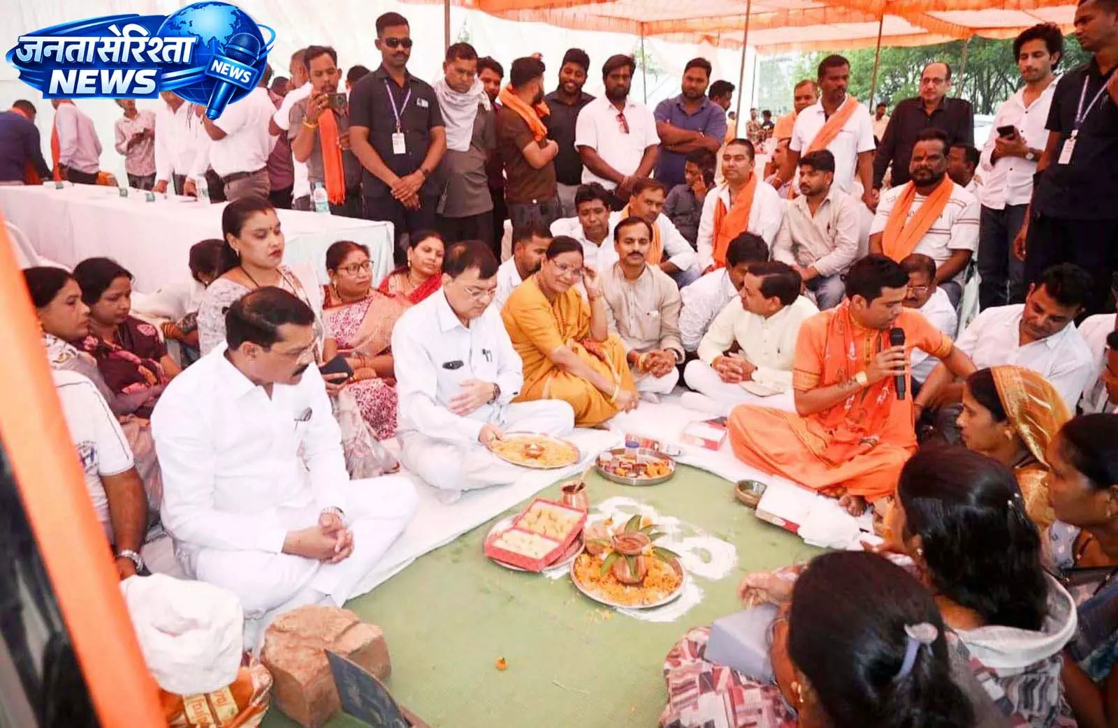 उद्योग मंत्री ने पौने 37 करोड़ रूपए के जलप्रदाय योजना विस्तार कार्य का किया भूमिपूजन उद्योग मंत्री ने पौने 37 करोड़ रूपए के जलप्रदाय योजना विस्तार कार्य का किया भूमिपूजन