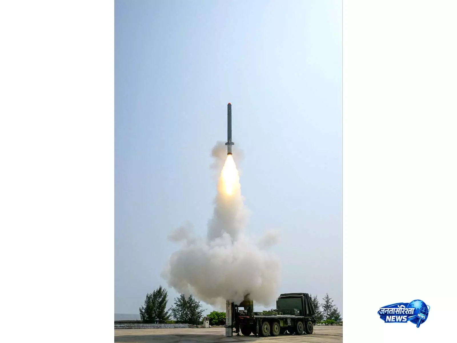 DRDO ने ओडिशा तट से लंबी दूरी की लैंड अटैक क्रूज मिसाइल का सफल फ्लाइट-टेस्ट किया DRDO ने ओडिशा तट से लंबी दूरी की लैंड अटैक क्रूज मिसाइल का सफल फ्लाइट-टेस्ट किया