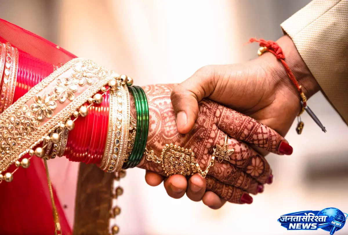विशेषज्ञों ने रिश्ते से पहले परिवार समझने की दी सलाह विशेषज्ञों ने रिश्ते से पहले परिवार समझने की दी सलाह