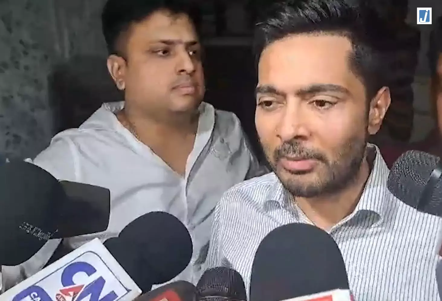 11 घंटे की पूछताछ पर अभिषेक बनर्जी का बड़ा बयान 11 घंटे की पूछताछ पर अभिषेक बनर्जी का बड़ा बयान
