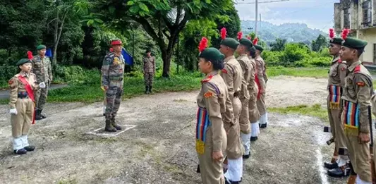 ITANAGAR: कैडेट्स को अनुशासन और नेतृत्व कौशल का दिया जा रहा प्रशिक्षण ITANAGAR: कैडेट्स को अनुशासन और नेतृत्व कौशल का दिया जा रहा प्रशिक्षण