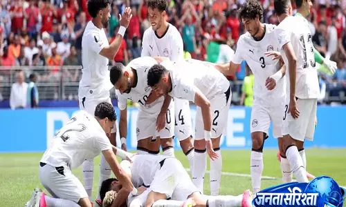FIFA वर्ल्ड कप 2026: सिएटल में जोश से भरी मिस्र की टीम ने बेल्जियम के साथ मैच 1-1 से ड्रॉ कराया FIFA वर्ल्ड कप 2026: सिएटल में जोश से भरी मिस्र की टीम ने बेल्जियम के साथ मैच 1-1 से ड्रॉ कराया