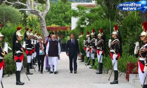 प्रधानमंत्री नरेंद्र मोदी G7 समिट में भाग लेने फ्रांस के एवियन पहुंचे प्रधानमंत्री नरेंद्र मोदी G7 समिट में भाग लेने फ्रांस के एवियन पहुंचे