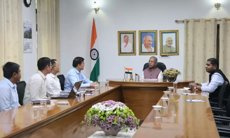 Nagaland के राज्यपाल ने दीमापुर-कोहिमा रेलवे परियोजना की प्रगति की समीक्षा Nagaland के राज्यपाल ने दीमापुर-कोहिमा रेलवे परियोजना की प्रगति की समीक्षा