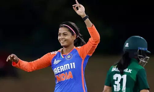 श्रेयंका पाटिल का खुलासा: चोट और डिप्रेशन के कारण छोड़ने वाली थीं क्रिकेट श्रेयंका पाटिल का खुलासा: चोट और डिप्रेशन के कारण छोड़ने वाली थीं क्रिकेट