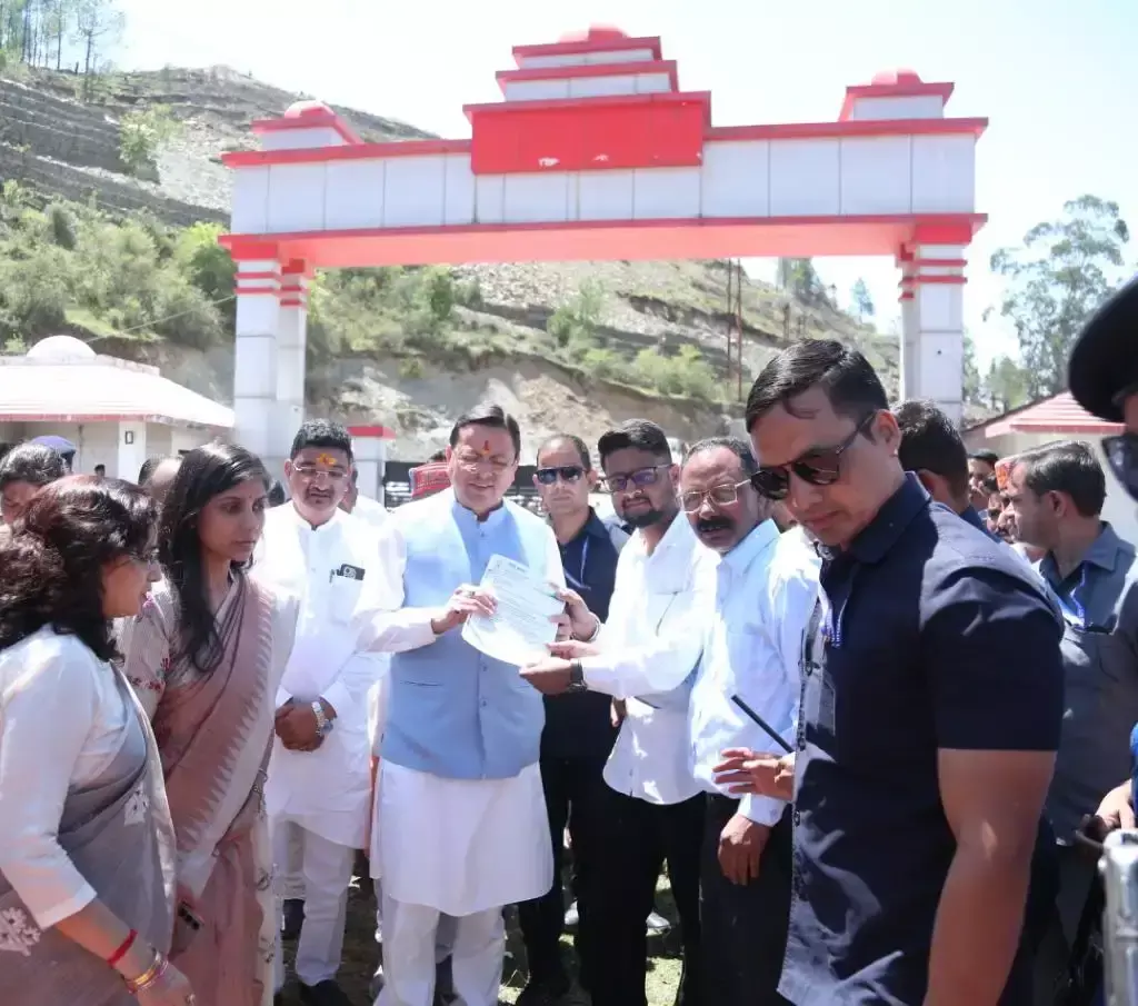 Pauri Garhwal: मुख्यमंत्री से मुलाकात कर संगठनों ने उठाए जनहित के मुद्दे