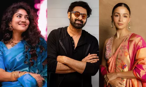 Alia Bhatt, Prabhas और Sai Pallavi की संभावित पहली संयुक्त फिल्म चर्चा में Alia Bhatt, Prabhas और Sai Pallavi की संभावित पहली संयुक्त फिल्म चर्चा में