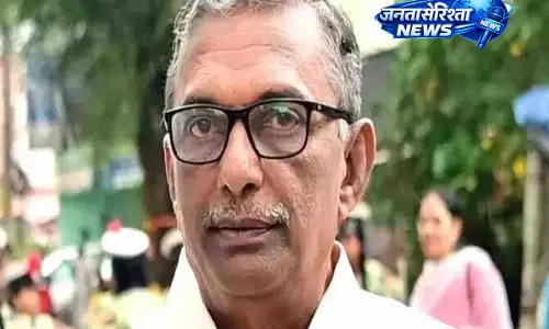 सबरीमाला चोरी विवाद: पार्टी ने ए. पद्मकुमार पर सस्पेंशन की कार्रवाई की सबरीमाला चोरी विवाद: पार्टी ने ए. पद्मकुमार पर सस्पेंशन की कार्रवाई की