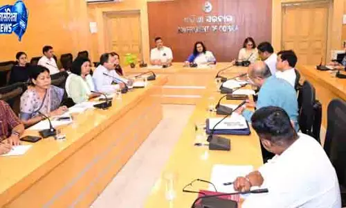 Bhubaneswar अल नीनो के असर के बीच विभागों को अलर्ट रहने के निर्देश Bhubaneswar अल नीनो के असर के बीच विभागों को अलर्ट रहने के निर्देश