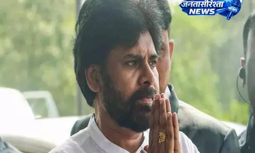 Pawan Kalyan ने YSRCP नेता की टिप्पणियों की निंदा की Pawan Kalyan ने YSRCP नेता की टिप्पणियों की निंदा की