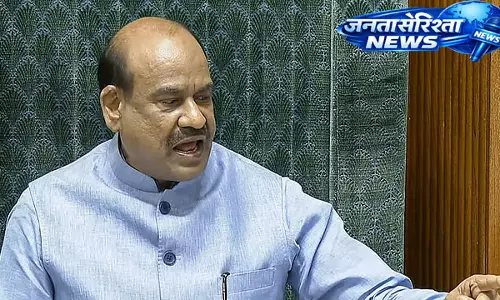 ED पूछताछ के बीच अभिषेक बनर्जी को स्पीकर का समन, TMC ने मांगा नई तारीख का अनुरोध ED पूछताछ के बीच अभिषेक बनर्जी को स्पीकर का समन, TMC ने मांगा नई तारीख का अनुरोध