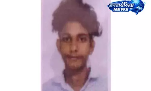 लूट के आरोपी किशोर की चौथी मंजिल से गिरने से मौत लूट के आरोपी किशोर की चौथी मंजिल से गिरने से मौत