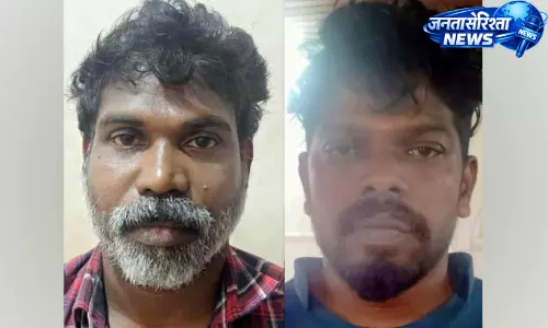 Kerala : रबर बागान में संदिग्ध मौत मामले में दो गिरफ्तार, नशे और झगड़े में हुई घटना का खुलासा Kerala : रबर बागान में संदिग्ध मौत मामले में दो गिरफ्तार, नशे और झगड़े में हुई घटना का खुलासा