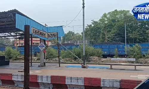 Jharsuguda : मरम्मत के दौरान मजदूर हाई-वोल्टेज करंट से घायल Jharsuguda : मरम्मत के दौरान मजदूर हाई-वोल्टेज करंट से घायल