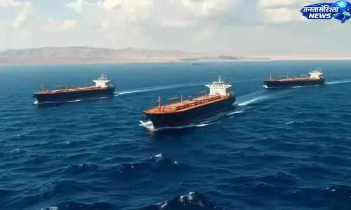 Strait of Hormuz खुलने की खबर से निवेशकों में उत्साह Strait of Hormuz खुलने की खबर से निवेशकों में उत्साह