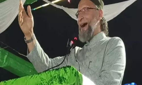 Owaisi का बयान—2027 यूपी चुनाव से पहले एंटी-BJP गठबंधन के संकेत Owaisi का बयान—2027 यूपी चुनाव से पहले एंटी-BJP गठबंधन के संकेत