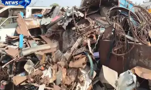 कबाड़ माफिया पर बड़ी कार्रवाई, 83 क्विंटल अवैध कबाड़ बरामद, 7 आरोपी गिरफ्तार कबाड़ माफिया पर बड़ी कार्रवाई, 83 क्विंटल अवैध कबाड़ बरामद, 7 आरोपी गिरफ्तार
