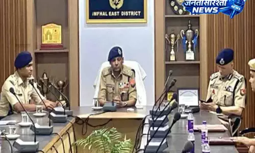 Manipur DGP ने हथियार बरामदगी ऑपरेशन में इनाम की घोषणा की Manipur DGP ने हथियार बरामदगी ऑपरेशन में इनाम की घोषणा की