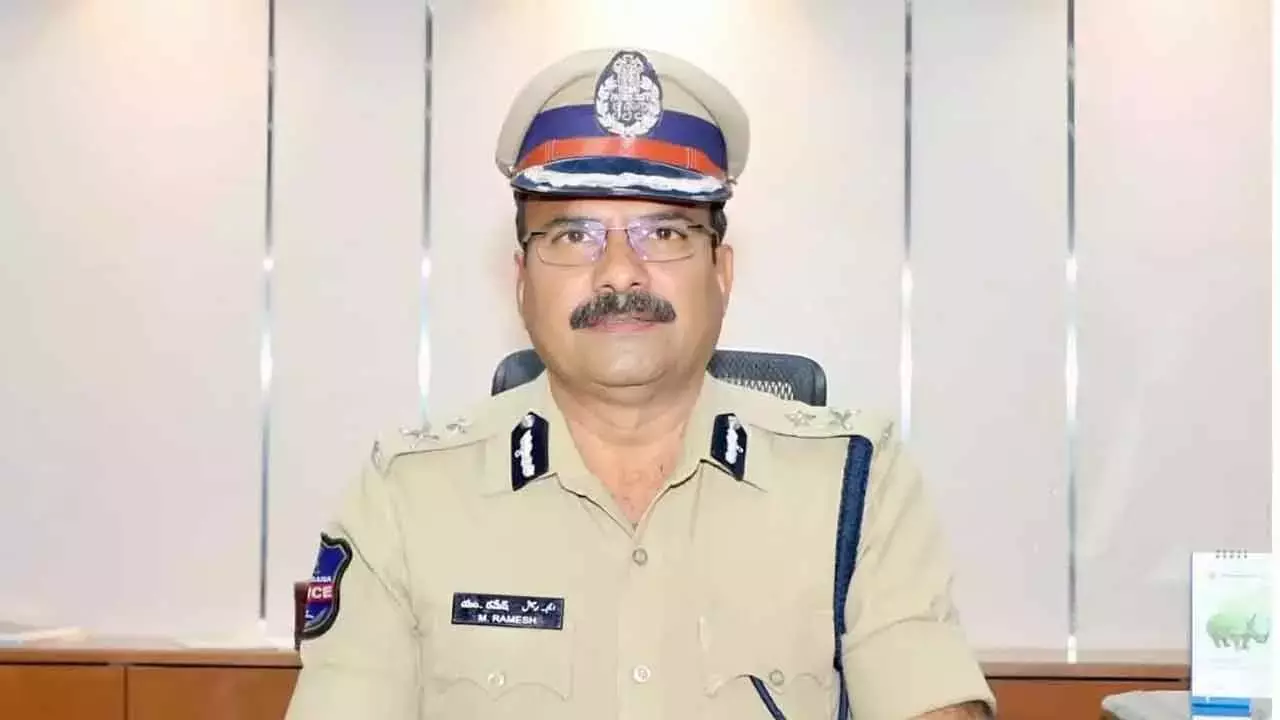 Telangana: साइबराबाद के CP ने मॉनसून की तैयारियों का जायज़ा लिया Telangana: साइबराबाद के CP ने मॉनसून की तैयारियों का जायज़ा लिया