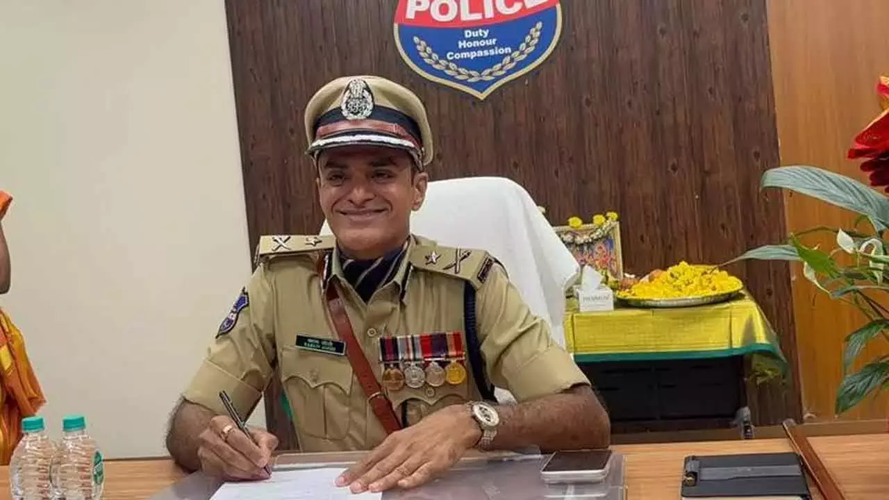 Telangana: फ्यूचर सिटी CP ने TG पब्लिक स्कूल का निरीक्षण किया