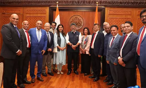 Kiran Mazumdar-शॉ ने शिवकुमार की बेंगलुरु को विश्वस्तरीय शहर बनाने की योजना का किया समर्थन Kiran Mazumdar-शॉ ने शिवकुमार की बेंगलुरु को विश्वस्तरीय शहर बनाने की योजना का किया समर्थन