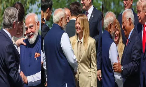 G7 में छाए PM मोदी, दुनिया के दिग्गज नेताओं संग किया मंथन G7 में छाए PM मोदी, दुनिया के दिग्गज नेताओं संग किया मंथन