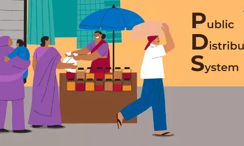 गुमला PDS घोटाला मामला गरमाया, प्रशासन से कार्रवाई की अपील गुमला PDS घोटाला मामला गरमाया, प्रशासन से कार्रवाई की अपील
