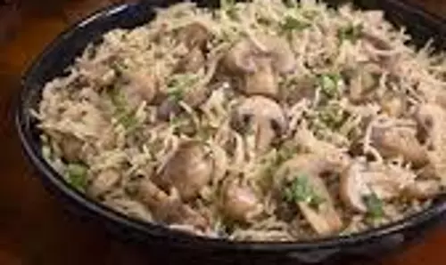 Easy Recipe: बचे चावल में डालें mushroom का तड़का Easy Recipe: बचे चावल में डालें mushroom का तड़का