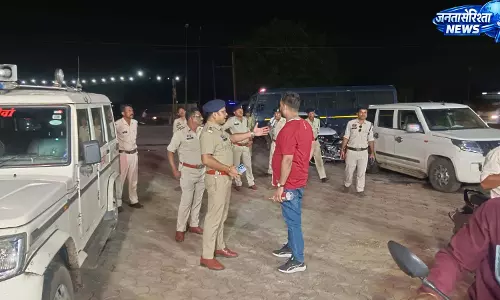 रायपुर-बिलासपुर हाईवे पर ढाबों और होटलों की सघन जांच रायपुर-बिलासपुर हाईवे पर ढाबों और होटलों की सघन जांच
