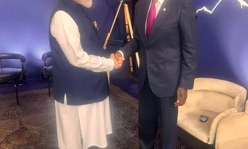 पीएम मोदी की केन्या के राष्ट्रपति विलियम रूटो से मुलाकात पीएम मोदी की केन्या के राष्ट्रपति विलियम रूटो से मुलाकात
