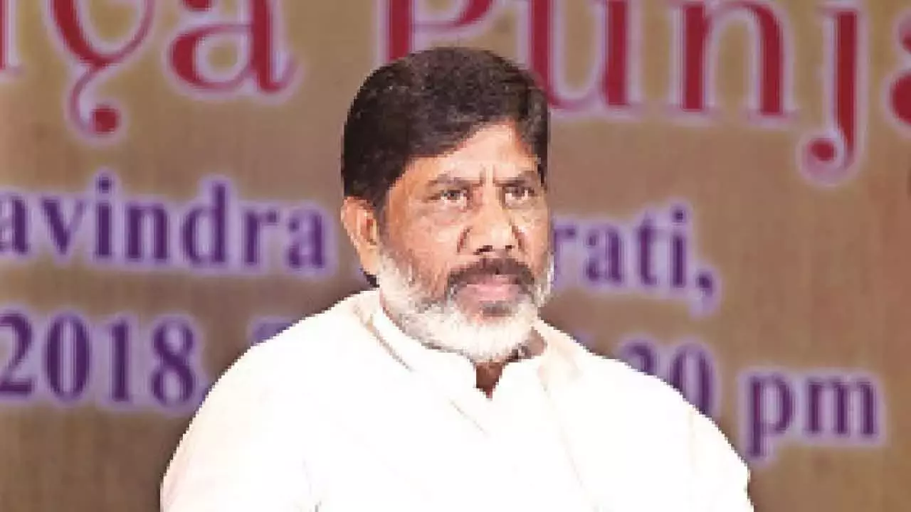 Telangana: भट्टी ने मतदाता सूची के संशोधन में सतर्कता बरतने को कहा Telangana: भट्टी ने मतदाता सूची के संशोधन में सतर्कता बरतने को कहा
