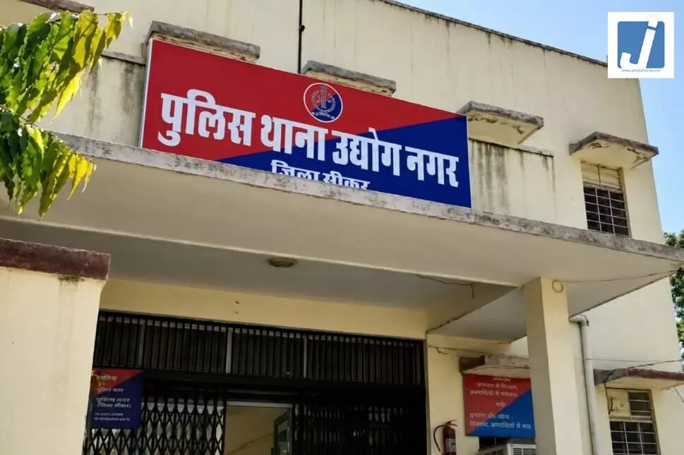 नीट की तैयारी कर रहे अभ्यर्थी ने की आत्महत्या नीट की तैयारी कर रहे अभ्यर्थी ने की आत्महत्या