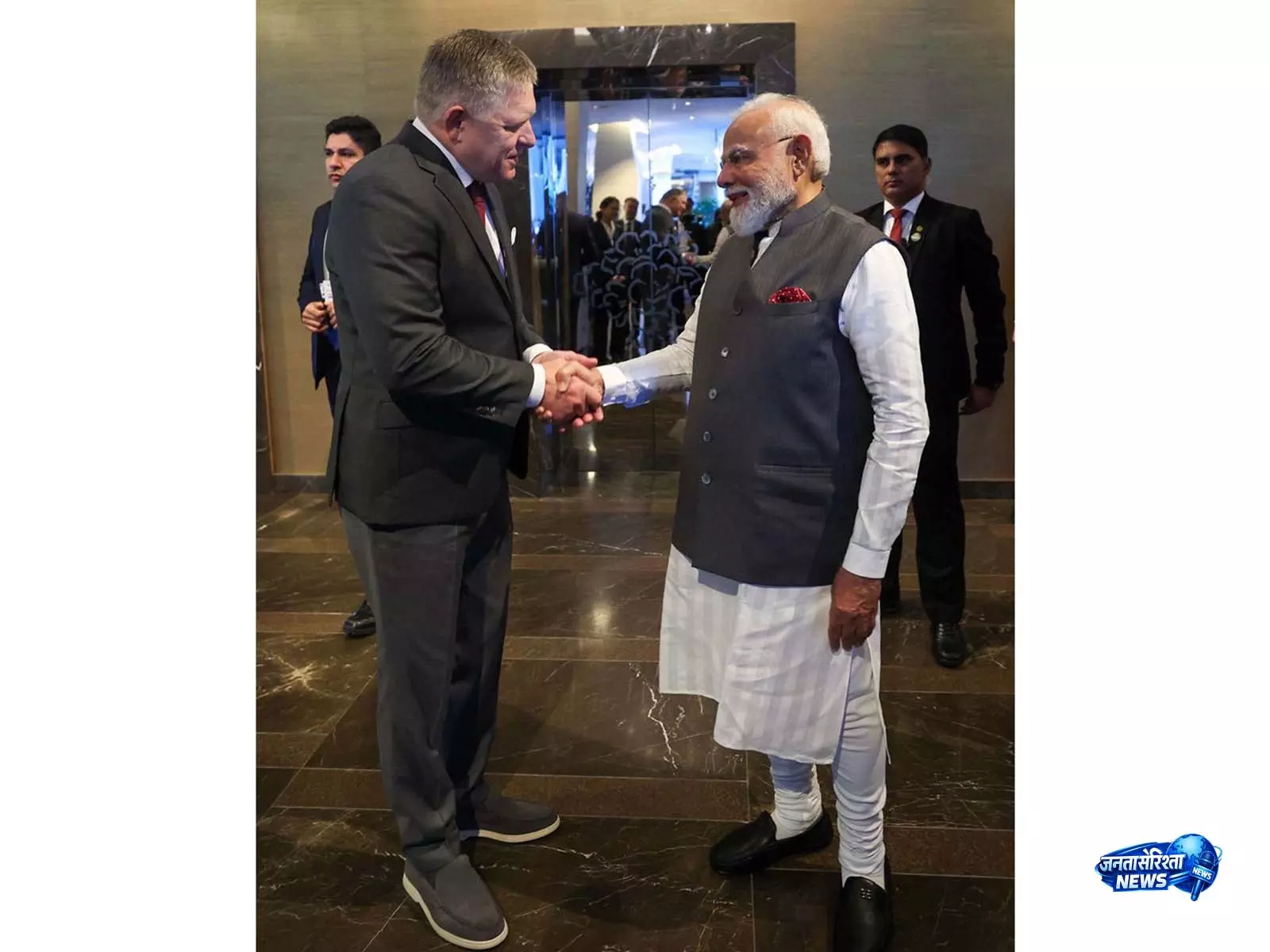 PM मोदी का स्लोवाकिया दौरा पूरा, G7 समिट के लिए फ्रांस रवाना PM मोदी का स्लोवाकिया दौरा पूरा, G7 समिट के लिए फ्रांस रवाना