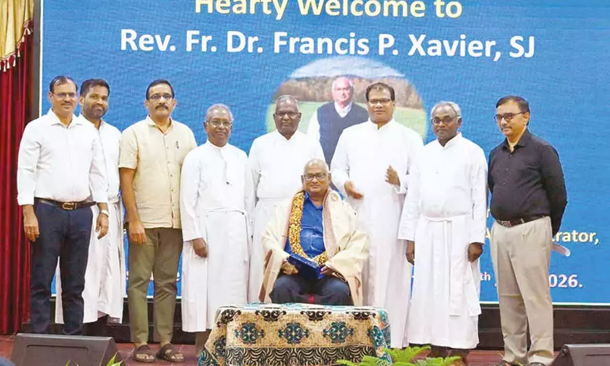 Andhra: फ़ैकल्टी सदस्यों से मेंटर बनने का आग्रह किया गया Andhra: फ़ैकल्टी सदस्यों से मेंटर बनने का आग्रह किया गया
