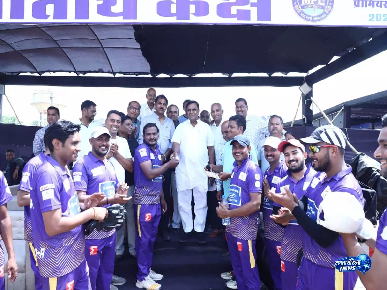 MPL में नॉकआउट की जंग हुई और अधिक रोमांचक, बसंत विहार और भोपालगंज की शानदार जीत MPL में नॉकआउट की जंग हुई और अधिक रोमांचक, बसंत विहार और भोपालगंज की शानदार जीत