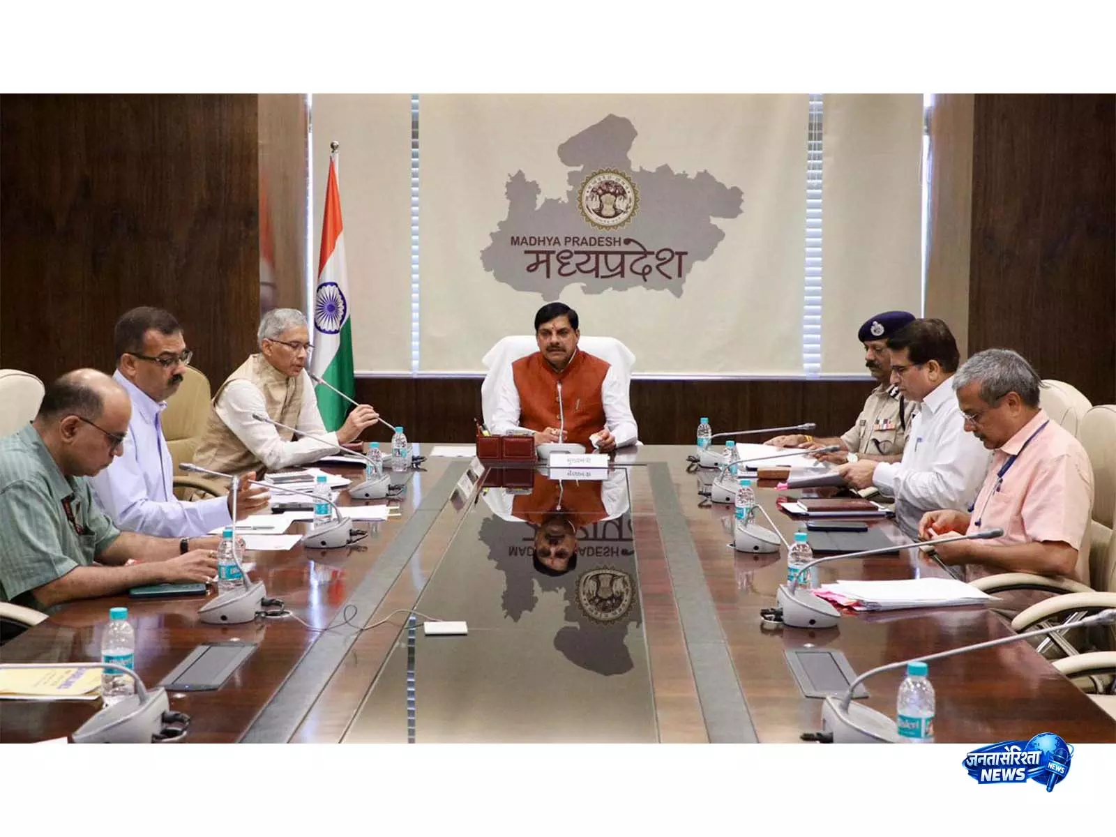 MP CM मोहन यादव ने NEET-UG 2026 तैयारियों की समीक्षा की MP CM मोहन यादव ने NEET-UG 2026 तैयारियों की समीक्षा की