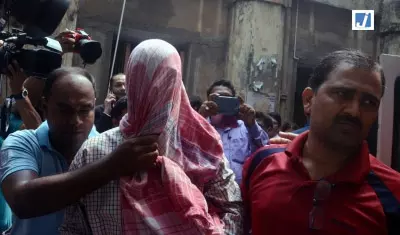 गुरुग्राम पुलिस ने अवैध रूप से रह रहे 13 बांग्लादेशी नागरिकों को हिरासत में लिया गुरुग्राम पुलिस ने अवैध रूप से रह रहे 13 बांग्लादेशी नागरिकों को हिरासत में लिया