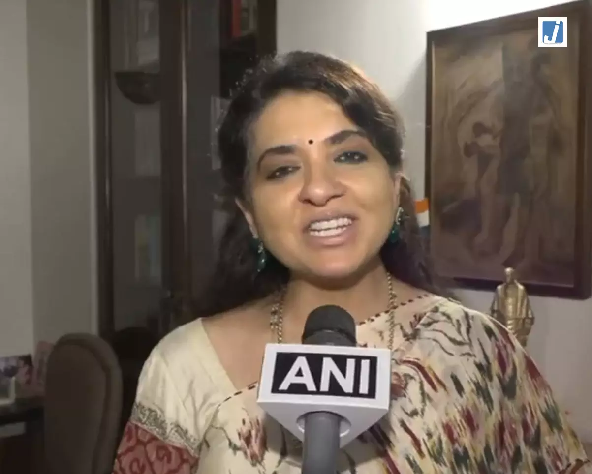 “ऑपरेशन टाइगर नहीं, ऑपरेशन प्रगति”: शायना एनसी का बयान, शिंदे गुट के बढ़ते प्रभाव का दावा