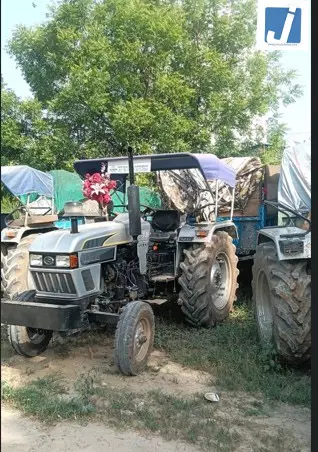 कूड़े के अवैध डंपिंग पर ग्रेटर नोएडा प्राधिकरण ने चार ट्रैक्टर-ट्रॉली पकड़ीं, एक लाख का लगाया जुर्माना कूड़े के अवैध डंपिंग पर ग्रेटर नोएडा प्राधिकरण ने चार ट्रैक्टर-ट्रॉली पकड़ीं, एक लाख का लगाया जुर्माना