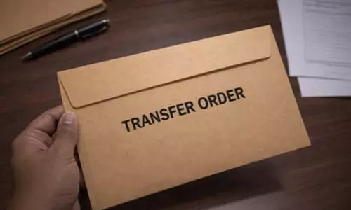 महाराष्ट्र सरकार ने 12 आईएएस अधिकारियों का किया तबादला, कई विभागों में फेरबदल महाराष्ट्र सरकार ने 12 आईएएस अधिकारियों का किया तबादला, कई विभागों में फेरबदल