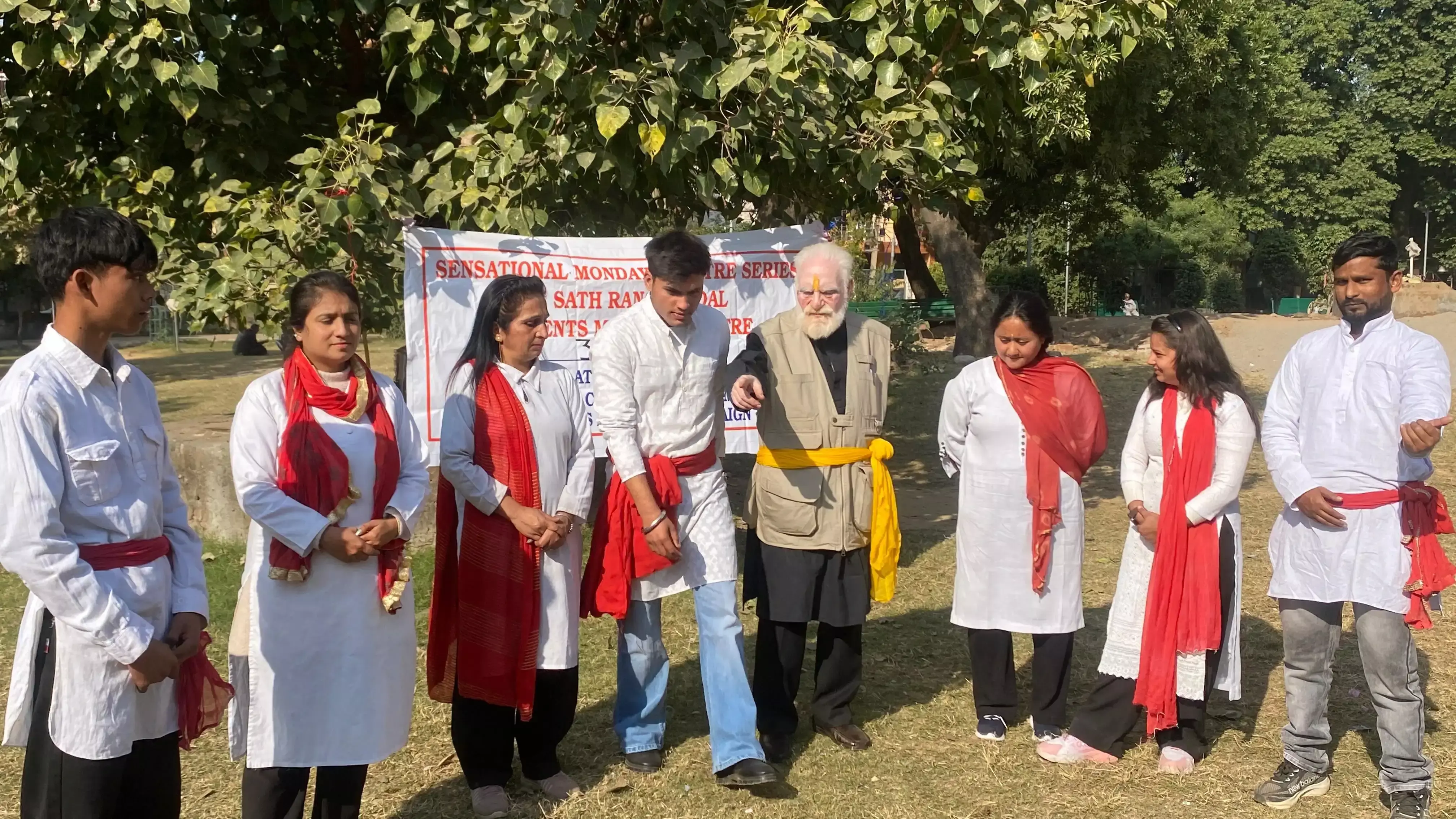 Jammu: 521वें मंडे थिएटर के माध्यम से नशा मुक्ति का संदेश दिया गया Jammu: 521वें मंडे थिएटर के माध्यम से नशा मुक्ति का संदेश दिया गया