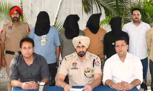 Ludhiana होटल कारोबारी पर वसूली गिरोह से जुड़े मामले में केस दर्ज Ludhiana होटल कारोबारी पर वसूली गिरोह से जुड़े मामले में केस दर्ज