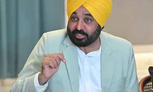 Punjab के मुख्यमंत्री भगवंत सिंह मान ने 523 नियुक्ति पत्र सौंपे Punjab के मुख्यमंत्री भगवंत सिंह मान ने 523 नियुक्ति पत्र सौंपे
