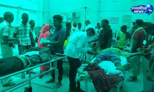 नालंदा बस हादसा: करंट लगने से दंपति की मौत नालंदा बस हादसा: करंट लगने से दंपति की मौत