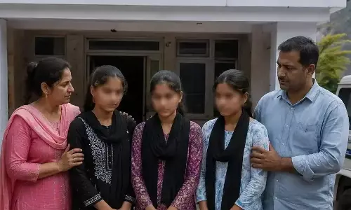 Shimla: नौकरी की तलाश में घर छोड़ने वाली तीन नाबालिग लड़कियां मिलीं Shimla: नौकरी की तलाश में घर छोड़ने वाली तीन नाबालिग लड़कियां मिलीं