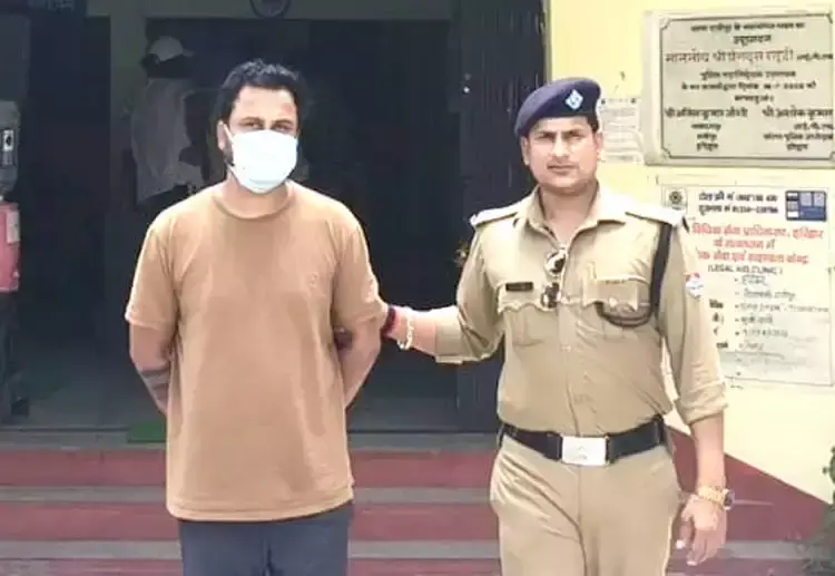 Haridwar: दहेज प्रताड़ना के मामले में पति गिरफ्तार, पत्नी को जलाने का आरोप Haridwar: दहेज प्रताड़ना के मामले में पति गिरफ्तार, पत्नी को जलाने का आरोप